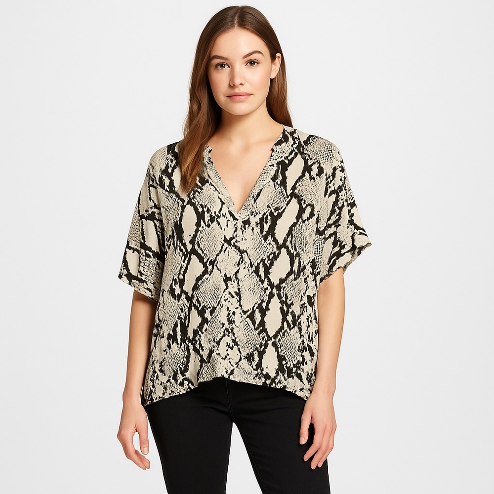 SEN Snake Print V-Neck Short Sleeve Cotton Top Size Medium